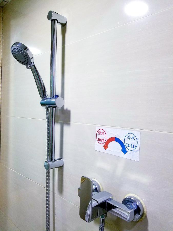 Longwin Hostel Гонконг Номер фото